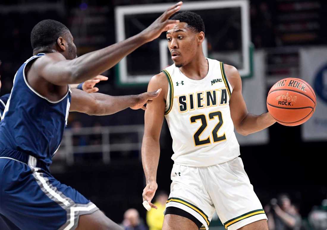 Siena plays Monmouth in a MAAC game